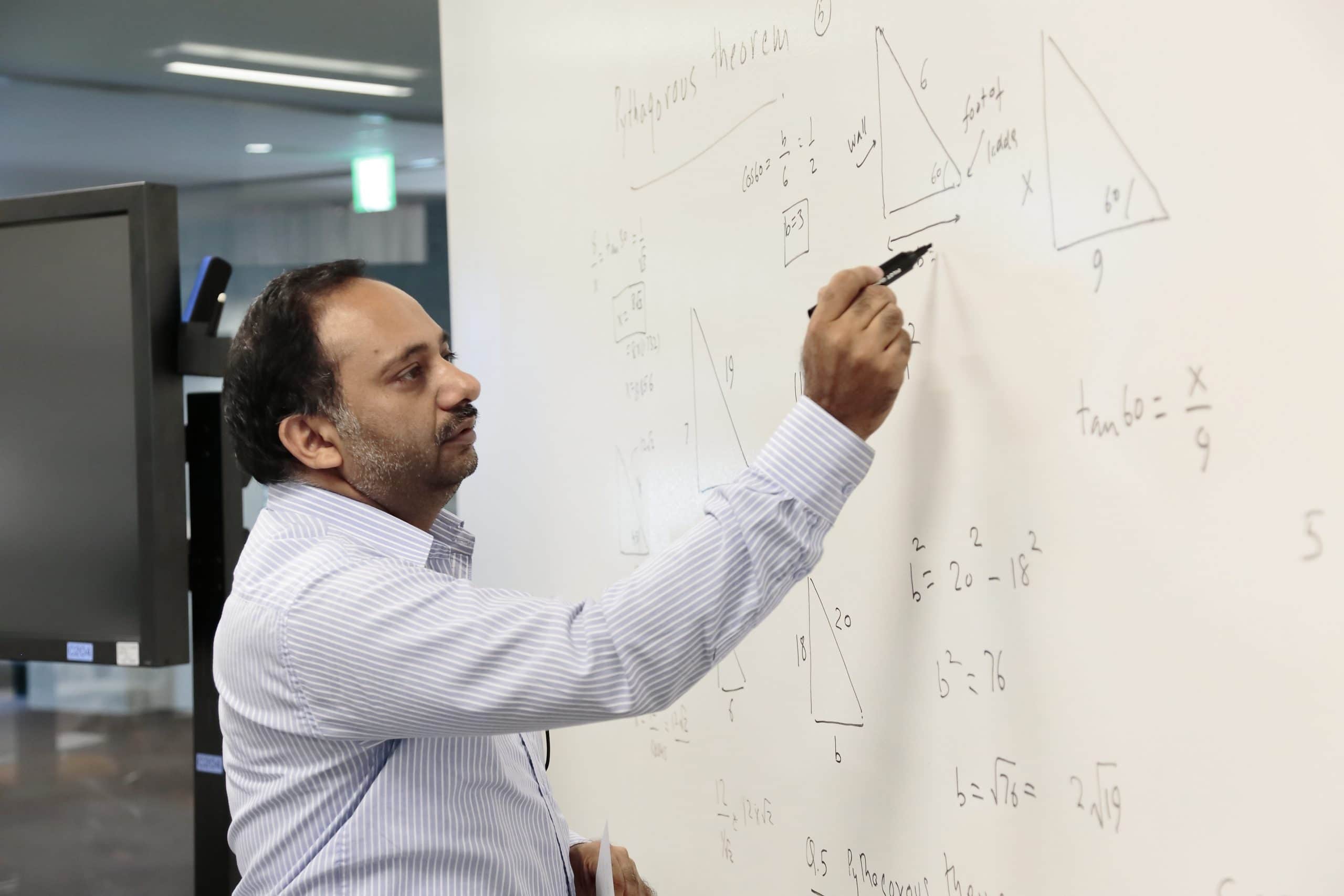 Professor Sanjay Jhingan teaching mathmatics at iCLA